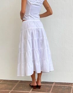 Izumi Tiered Midi Skirt In Poplin White -Outlet Modi Vora Store ALDERIDGE TOP WHITE IZUMI TIERED MIDI SKIRT WHITE POPLIN 29