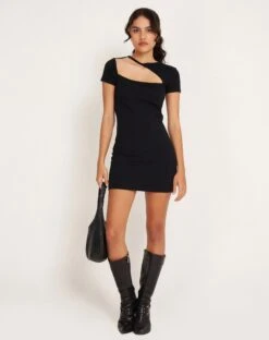 Gwenifer Bodycon Dress In Black