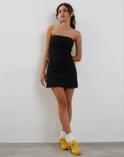 Jeriah Bandeau Mini Dress In Black -Outlet Modi Vora Store JERIAH BANDEAU MINI DRESS BLACK JERIAH BANDEAU MINI DRESS BLACKJERIAH BANDEAU MINI DRESS BLACK2JERIAH BANDEAU MINI DRESS BLACK