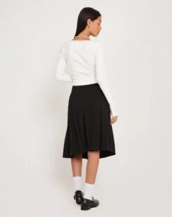 Madelyn Pleated Midi Skirt In Black -Outlet Modi Vora Store RESHOOT BOVITA TOP WHITE MADELYN SKIRT BLACK 179774 2
