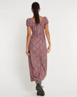 Larson Midi Dress In 90’s Floral Burgundy -Outlet Modi Vora Store RESHOOT LARSON DRESS 90S FLORAL BURGUNDY 145373