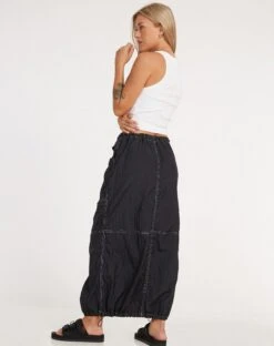 Masao Maxi Skirt In Parachute Black With White Stitch -Outlet Modi Vora Store RESHOOT MASAO SKIRT PARACHUTE BLACK WITH WHITE STITCH 111310