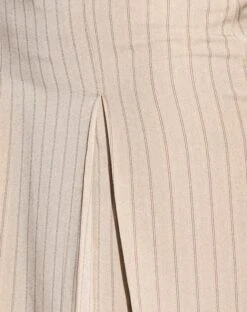 Lia Pleated Midi Skirt In Tailoring Tan Pinstripe 13 Lia Pleated Midi Skirt In Tailoring Tan Pinstripe -Outlet Modi Vora Store SALDA TOP NAVY ICE CREAM RACING RED BIND LIA SKIRT TAILORING TAN INSTRIPE