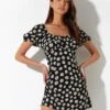 Sasi Mini Dress In Grunge Daisy Black