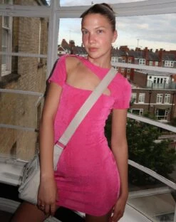 MOTEL X JACQUIE Goji Bodycon Dress In Magenta -Outlet Modi Vora Store image00036